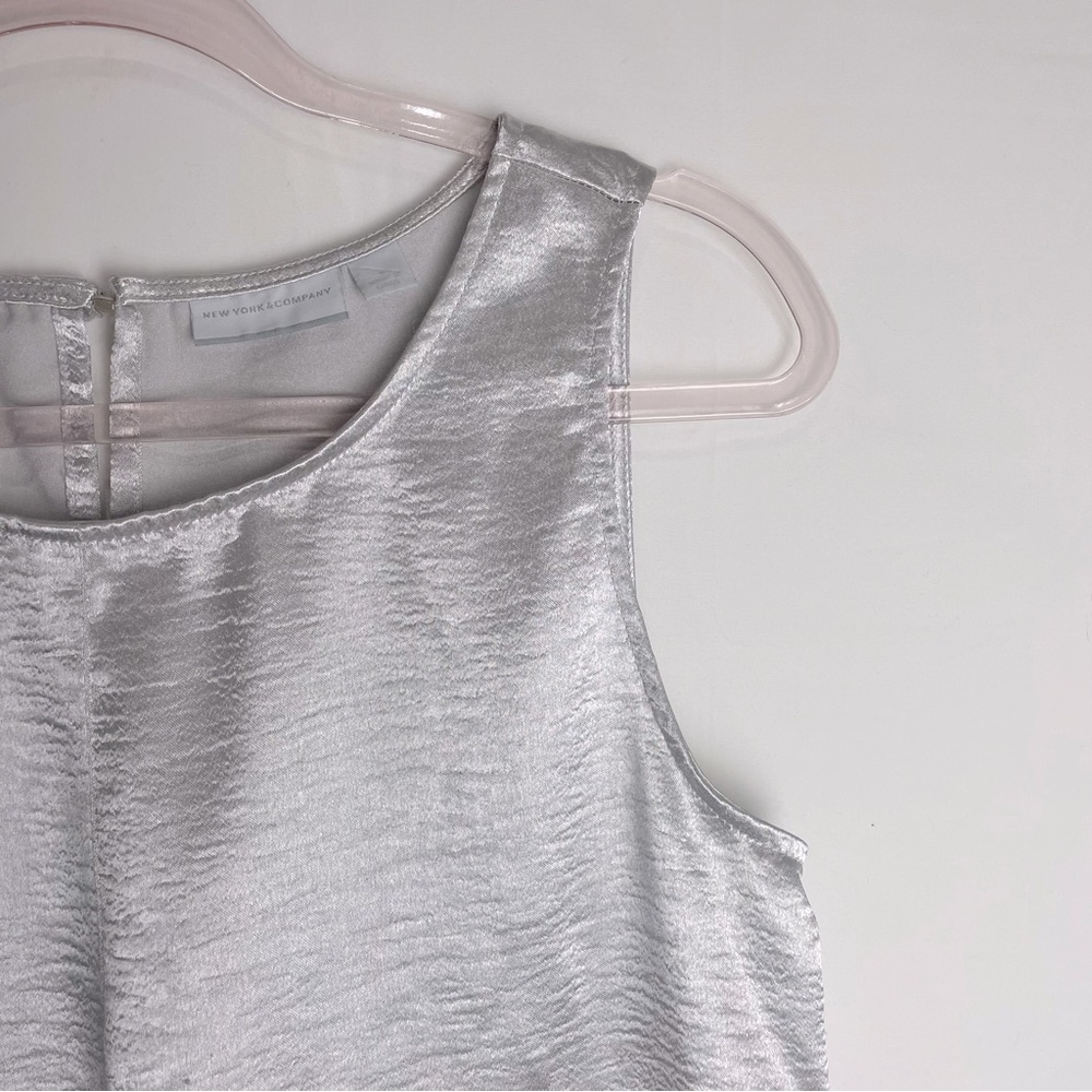 100% polyester. - Picture 6 of 6